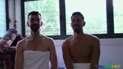 Bodhi et Larkin : Pote et Massage