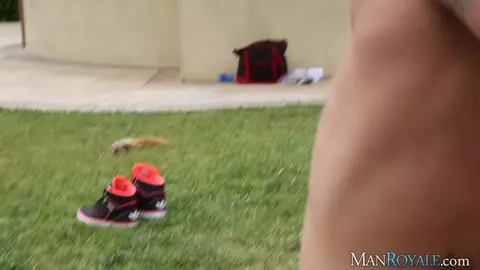 Blue Bailey y Derek Parker – Juegos al aire libre