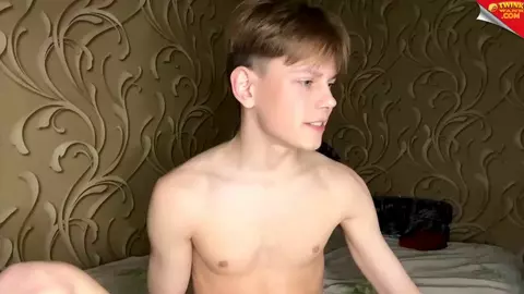 porn sexy web camboy twink solo cam tube