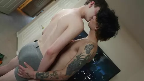 Braxon Carter, Tony Lovelocks – "Chúpame", dijo Tony
