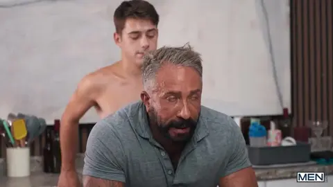 Panico alla frat house, Parte 3 – Joey Mills & Ken Rock