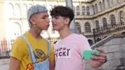Couple twink sexy : Archi & Zayne en flip-fuck