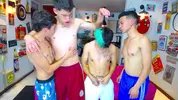Orgía cam de twinks latinos