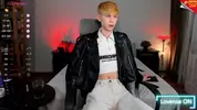 Twink caldo camboy in porno cam show