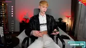 Twink caldo camboy in porno cam show