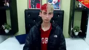 Twink camboy en show solo très explicite