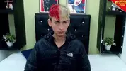 Twink camboy en show solo très explicite