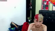 Twink camboy en show solo très explicite