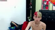 Twink camboy en show solo très explicite