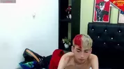 Twink camboy en show solo très explicite