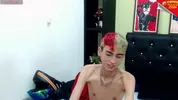 Twink camboy en show solo très explicite