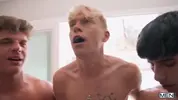 Drake Von en ORGIA bareback entre amigos