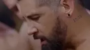 DEAN YOUNG en su primer gangbang DP ✨️✨️✨️