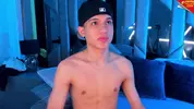 Twink-Camboy solo – Webcam-Show