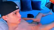 Twink-Camboy solo – Webcam-Show