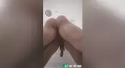 Grom Burja (Grom_burja_vip) baise Channing Flynn sous la douche