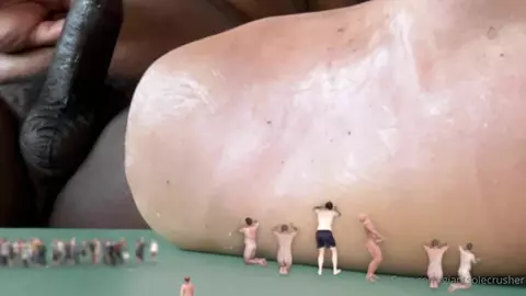 giantsolecrusher 4 – pieds gays