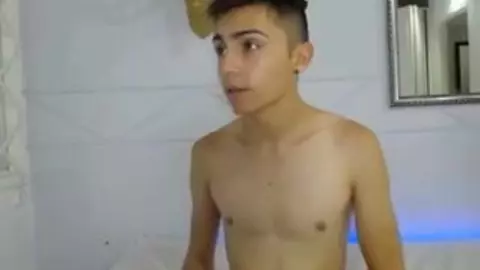 Latino-Twink-Paar live