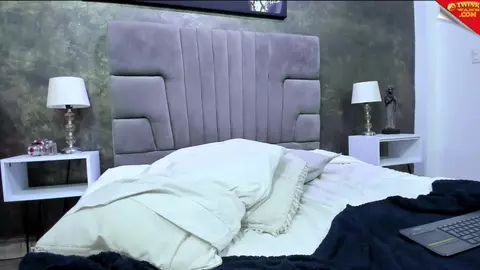 Show solo de twink na cam (parte 2)