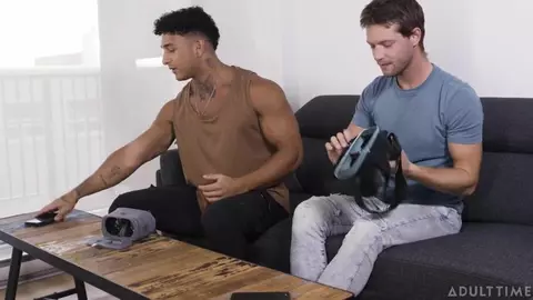 Auch Virtuell Ist Noch ’ne Chick – Kenzo Alvarez & Benjamin Blue