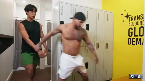 Comendo o Parceiro da Academia – Parker Savage & Jay Wu