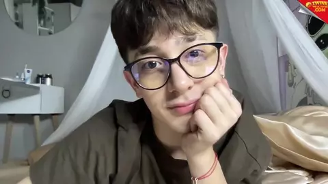 Geiler Twink Solo-Cam-Show