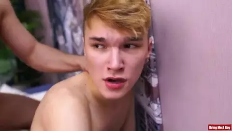 Liebhaber zu Hause – Adam und sein Kumpel