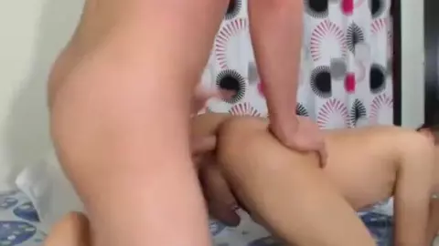 Novios latinos en show de cam