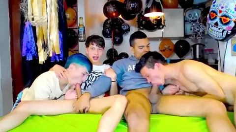 Groupe de potes twinks latinos camboys en plan porno
