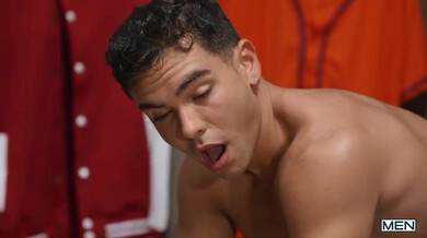 Cocky Coach Parte 1 – Damian Night y Johnny Donovan