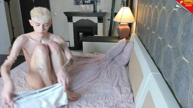 Twink camboy sexy in solo show su tube