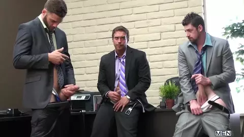 MEN - Promotion (2012), coulisses