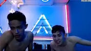 Coppia di twink innamorati in cam