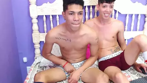 Heißes, sexy Twink-Paar - JacksonBruno 2