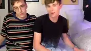Couple de twinks boyfriends bien chauds - evanpt18 2