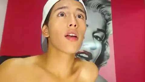 Coppia di twink camboy super caldi - Sebastian