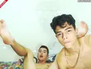 Coppia di twink super hot - JulianX e il suo amico