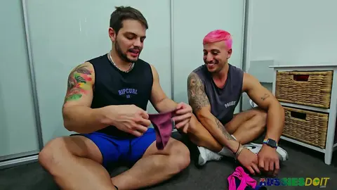 Aksen & Kandy Pt1 – Unterwäsche