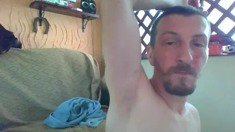 Ich rasiere meine Beine und meinen Arsch