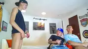 Show porno de grupo de twinks latinos muy calientes