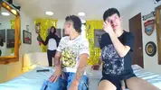 Porno-Gruppenorgie mit latino Camboys 2