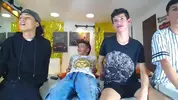 Porno-Gruppenorgie mit latino Camboys 2