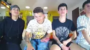 Porno-Gruppenorgie mit latino Camboys 2
