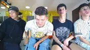 Porno-Gruppenorgie mit latino Camboys 2