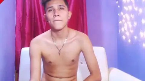 Coppia di amici twink Twinsk camboys super hot