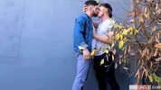 Liam Cox & Luke Ryder - el teléfono olvidado en el taxi