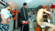 Orgía porno en grupo con camboys twinks latinos