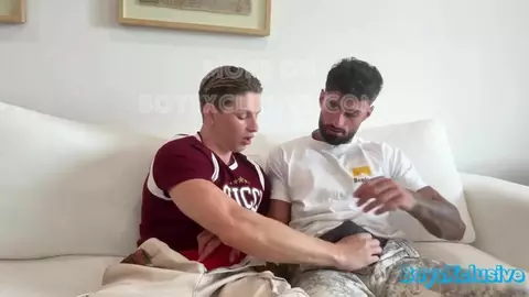 ~ich blase meinem heißen Kumpel~