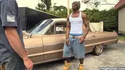 Thug Hunter – Danny Brooks si scopa lo stallone di ghetto Derek Reynolds