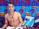 Pareja de twinks novios camboys con dos pollas grandes en cam